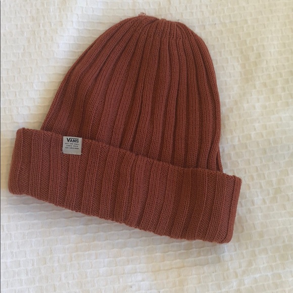 Vans Accessories - NWOT Vans Beanie